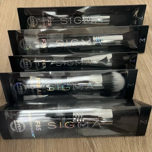 Sigma Beauty F74 Air Domed Buffer Pinsel – Für Makelloses Concealer & Foundation Finish